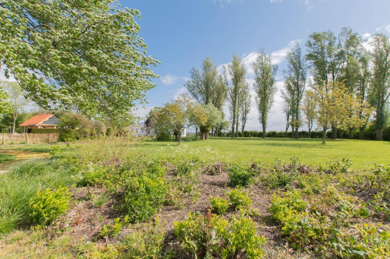 Prachtig Gelegen Vrijstaand Landhuis Hansweert Zewnętrze zdjęcie